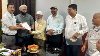 बिजली दरों में वृद्धि के खिलाफ कांग्रेस ने भेजा राज्यपाल को ज्ञापन