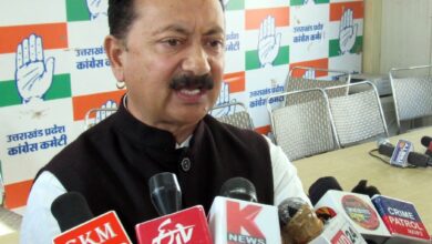 तीर्थ यात्रियों की मदद को आगे आयेंगे कांग्रेस कार्यकर्ता : माहरा