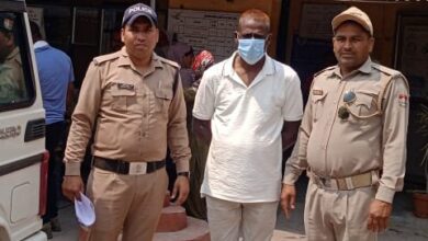 आगजनी की घटना में फरार अभियुक्त गिरफ्तार