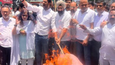 युवाओं के भविष्य से खिलवाड़ कर रहीं  भाजपा सरकार