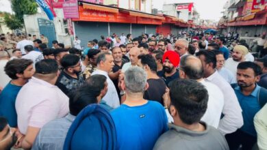 देहरादून मे हुआ जमकर बबाल, लगा जाम