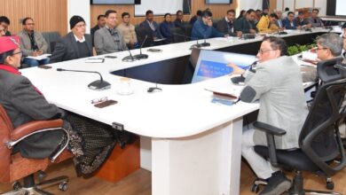 लक्ष्य से कम ऋण वितरण पर नाराजगी व्यक्त