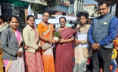 कैंट विधायक ने दिया महिला सशक्तिकरण का संदेश