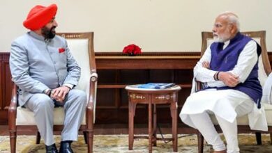 राज्यपाल ने की प्रधानमंत्री से शिष्टाचार भेंट